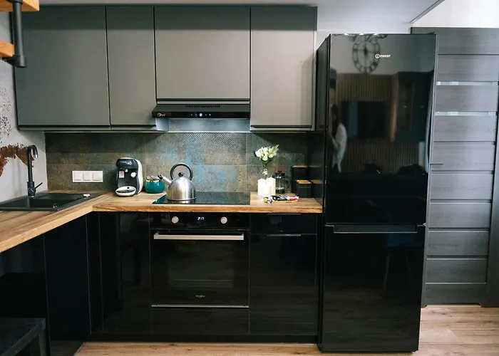 Center - Entresol & Balcony - By Rentujemy Apartment Lodz