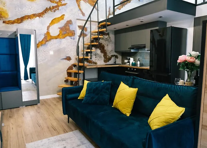 Center - Entresol & Balcony - By Rentujemy وودج